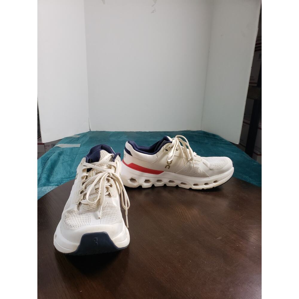 On Cloudrunner 2 Shoes Size 8.5 Womens White Running Gym Training 3ME30550105